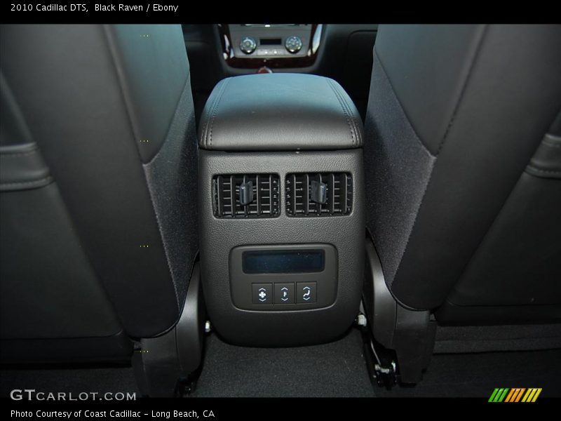 Black Raven / Ebony 2010 Cadillac DTS