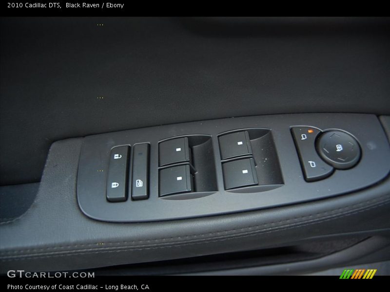 Black Raven / Ebony 2010 Cadillac DTS