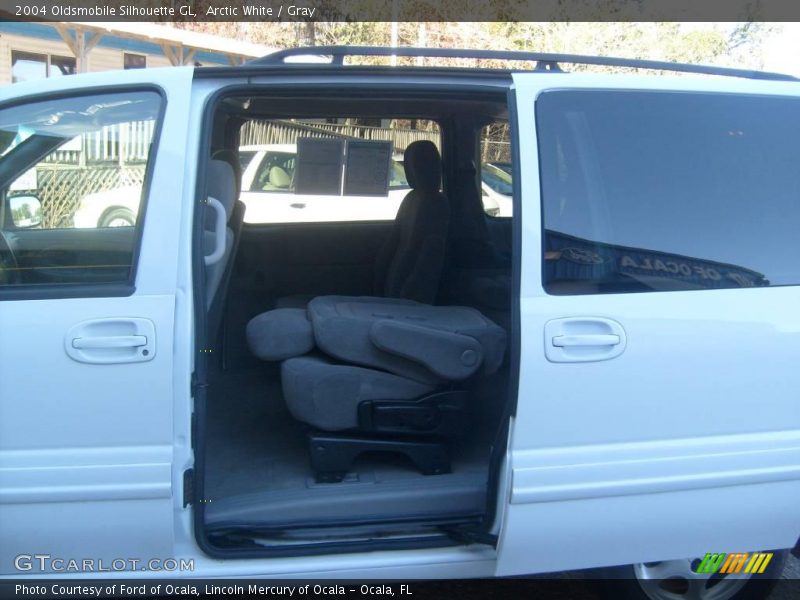 Arctic White / Gray 2004 Oldsmobile Silhouette GL