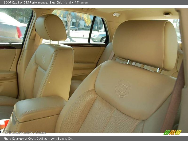 Blue Chip Metallic / Titanium 2006 Cadillac DTS Performance