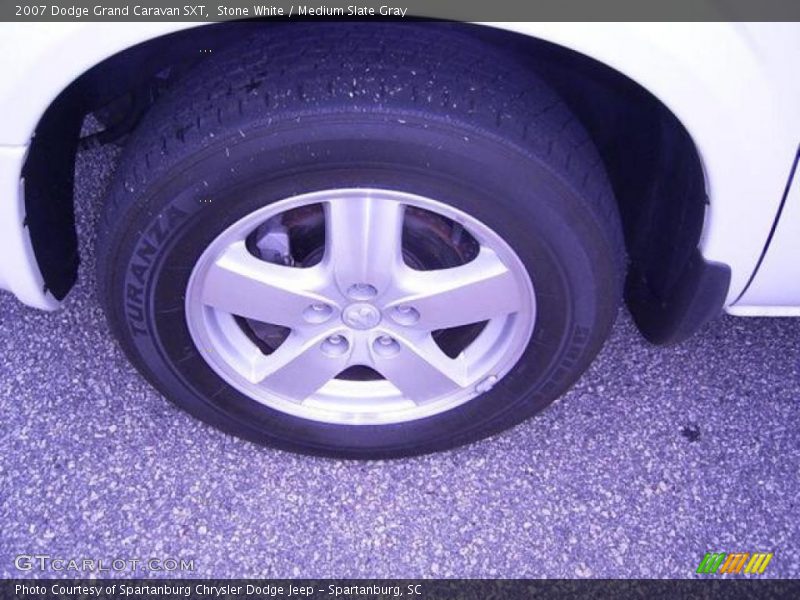 Stone White / Medium Slate Gray 2007 Dodge Grand Caravan SXT