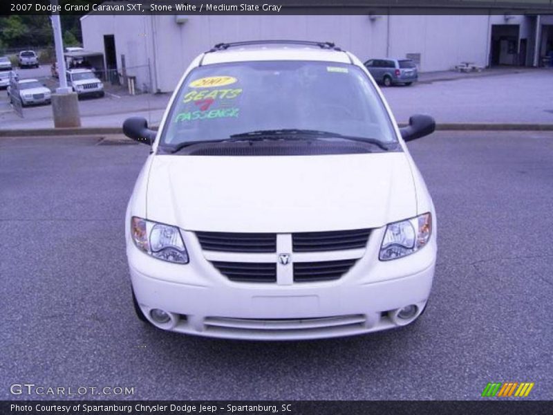 Stone White / Medium Slate Gray 2007 Dodge Grand Caravan SXT