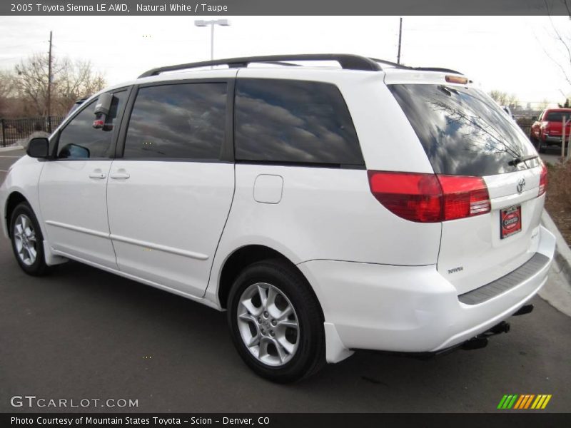 Natural White / Taupe 2005 Toyota Sienna LE AWD