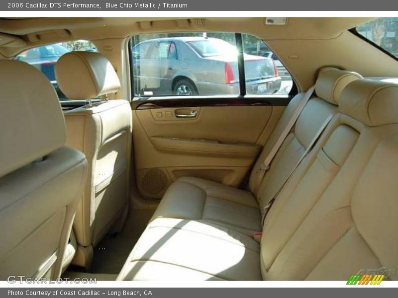 Blue Chip Metallic / Titanium 2006 Cadillac DTS Performance