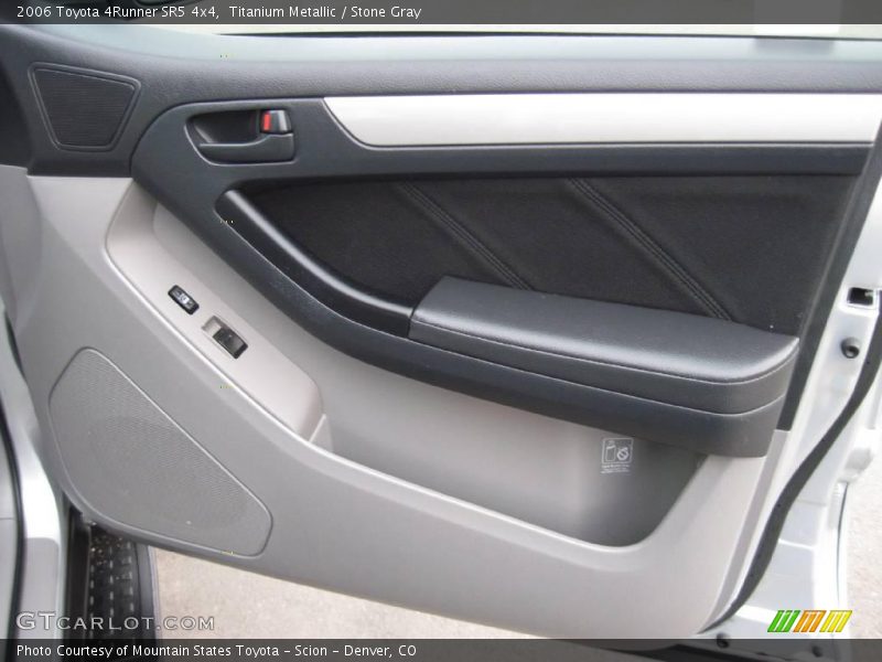 Titanium Metallic / Stone Gray 2006 Toyota 4Runner SR5 4x4