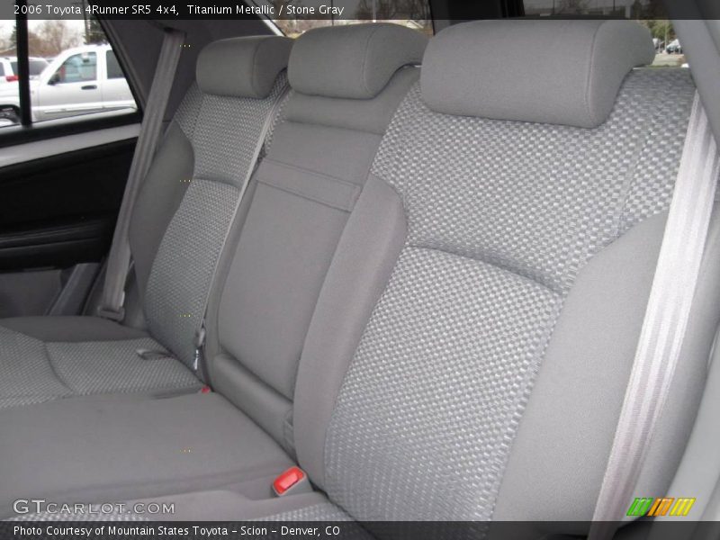 Titanium Metallic / Stone Gray 2006 Toyota 4Runner SR5 4x4