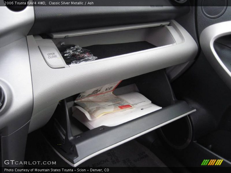Classic Silver Metallic / Ash 2006 Toyota RAV4 4WD