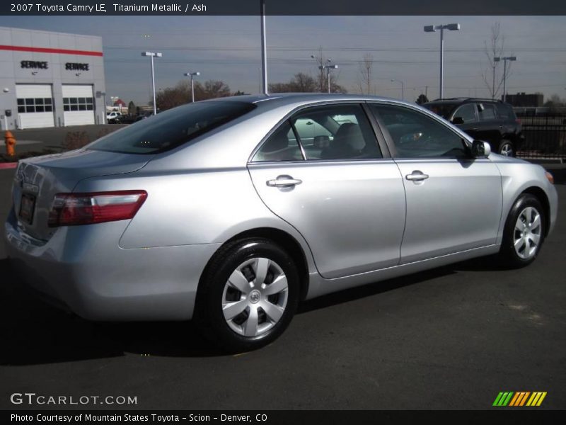 Titanium Metallic / Ash 2007 Toyota Camry LE