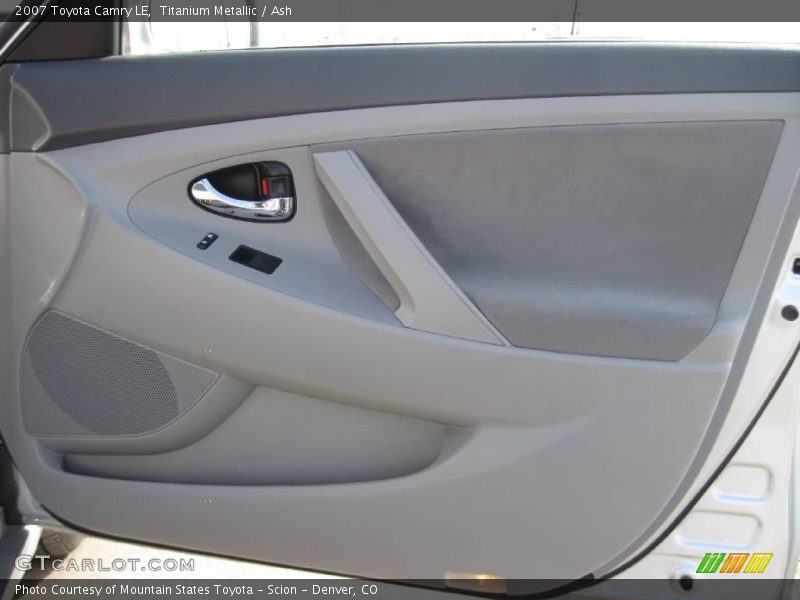 Titanium Metallic / Ash 2007 Toyota Camry LE