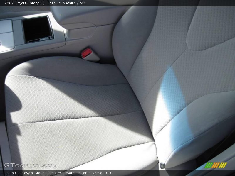 Titanium Metallic / Ash 2007 Toyota Camry LE