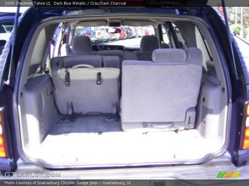 Dark Blue Metallic / Gray/Dark Charcoal 2005 Chevrolet Tahoe LS