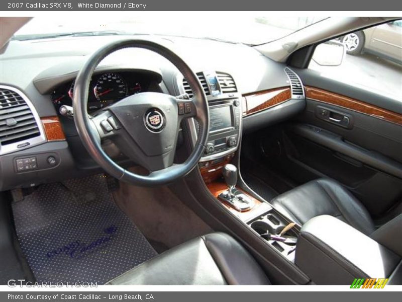 White Diamond / Ebony 2007 Cadillac SRX V8