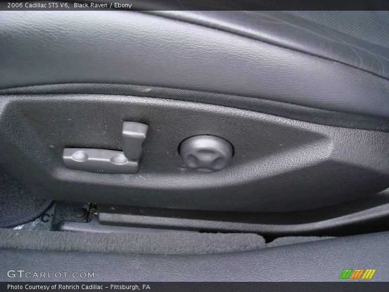 Black Raven / Ebony 2006 Cadillac STS V6