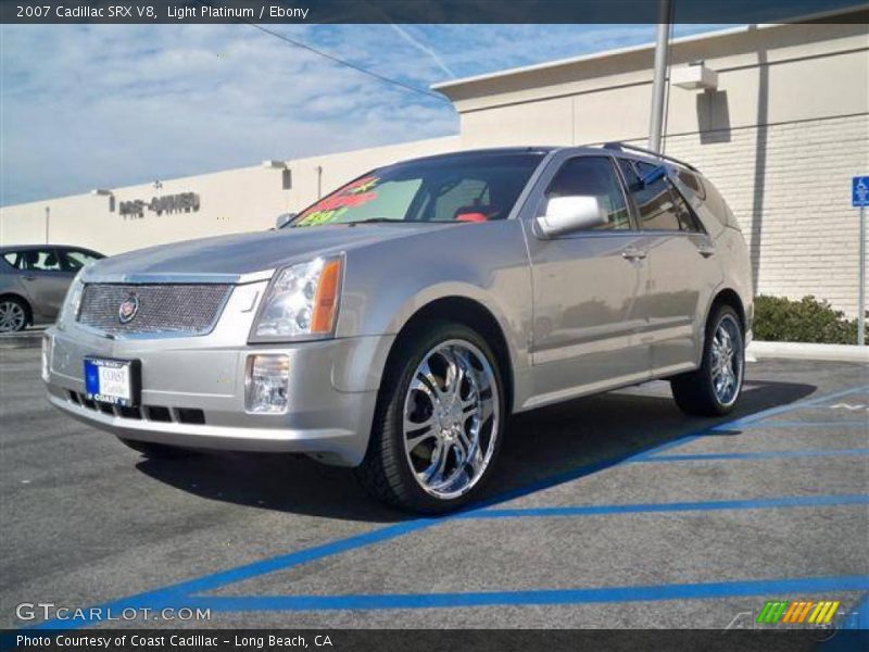 Light Platinum / Ebony 2007 Cadillac SRX V8