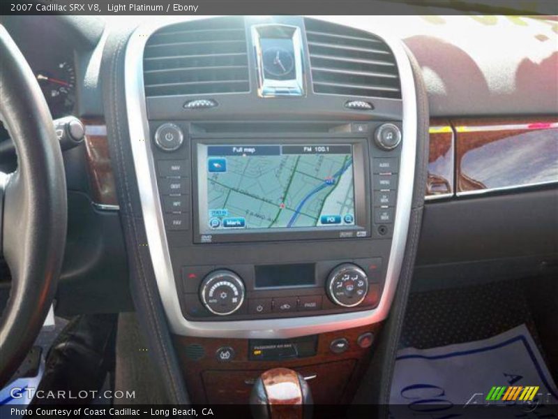 Light Platinum / Ebony 2007 Cadillac SRX V8