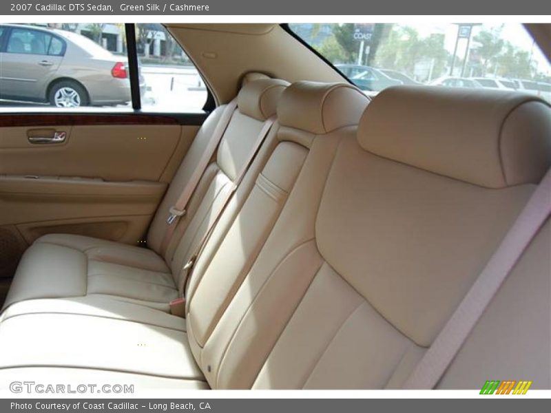 Green Silk / Cashmere 2007 Cadillac DTS Sedan
