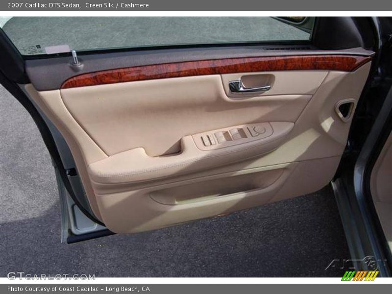 Green Silk / Cashmere 2007 Cadillac DTS Sedan