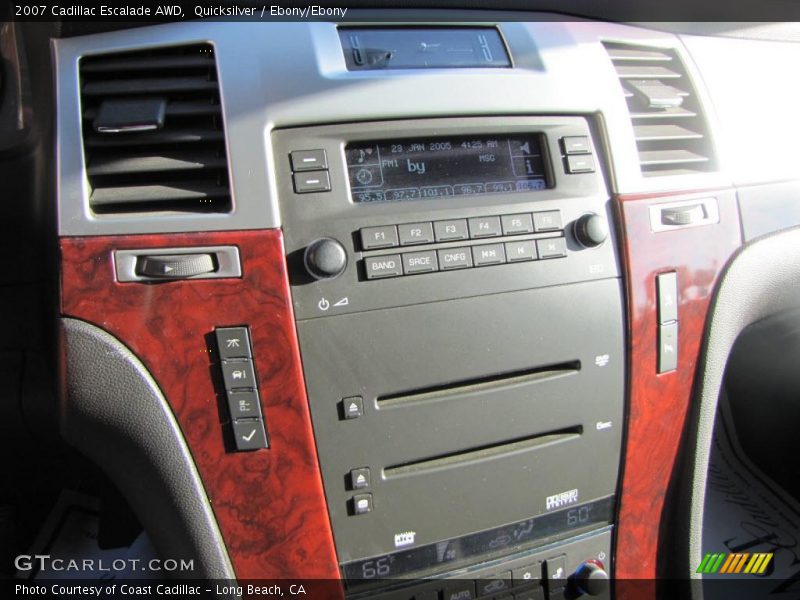Quicksilver / Ebony/Ebony 2007 Cadillac Escalade AWD