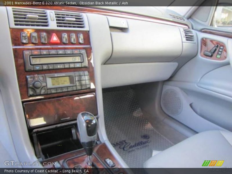 Obsidian Black Metallic / Ash 2001 Mercedes-Benz E 320 4Matic Sedan