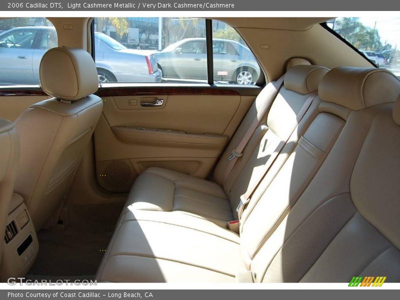 Light Cashmere Metallic / Very Dark Cashmere/Cashmere 2006 Cadillac DTS