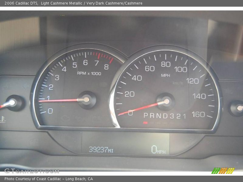 Light Cashmere Metallic / Very Dark Cashmere/Cashmere 2006 Cadillac DTS