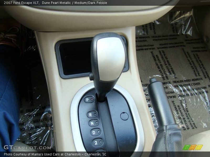 Dune Pearl Metallic / Medium/Dark Pebble 2007 Ford Escape XLT