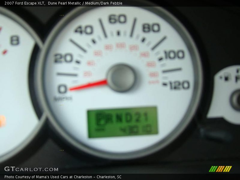 Dune Pearl Metallic / Medium/Dark Pebble 2007 Ford Escape XLT
