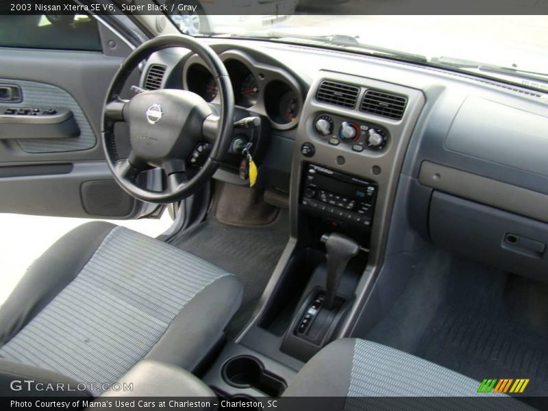 Super Black / Gray 2003 Nissan Xterra SE V6