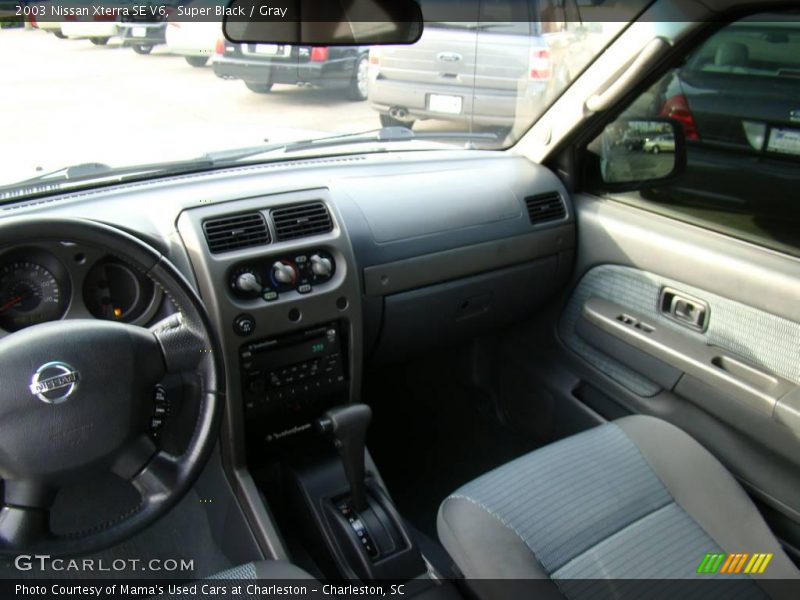 Super Black / Gray 2003 Nissan Xterra SE V6
