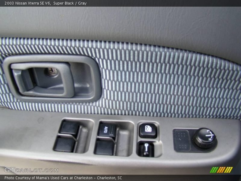 Super Black / Gray 2003 Nissan Xterra SE V6