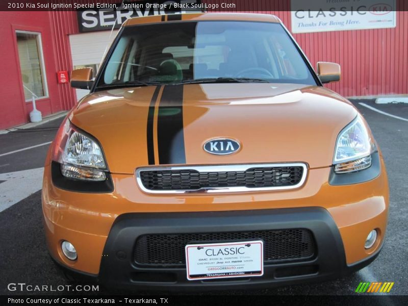 Ignition Orange / Black Soul Logo Cloth 2010 Kia Soul Ignition Special Edition