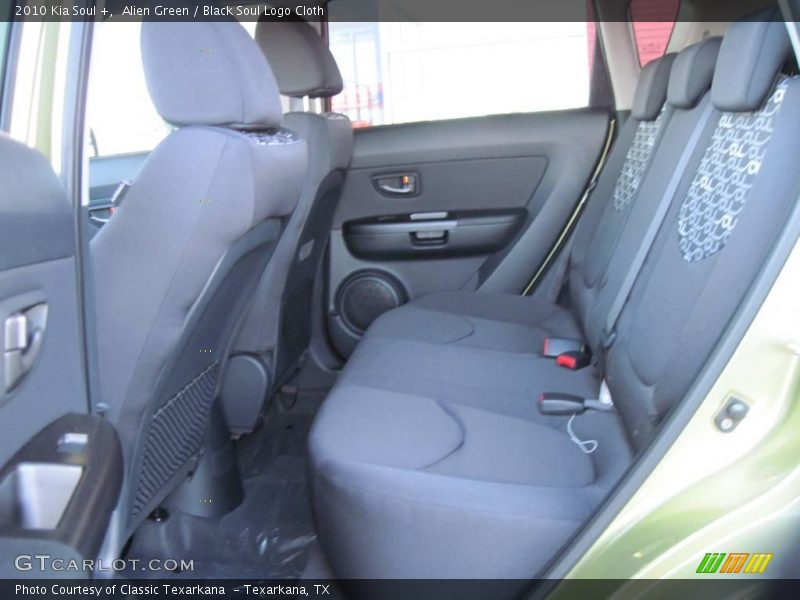 Alien Green / Black Soul Logo Cloth 2010 Kia Soul +