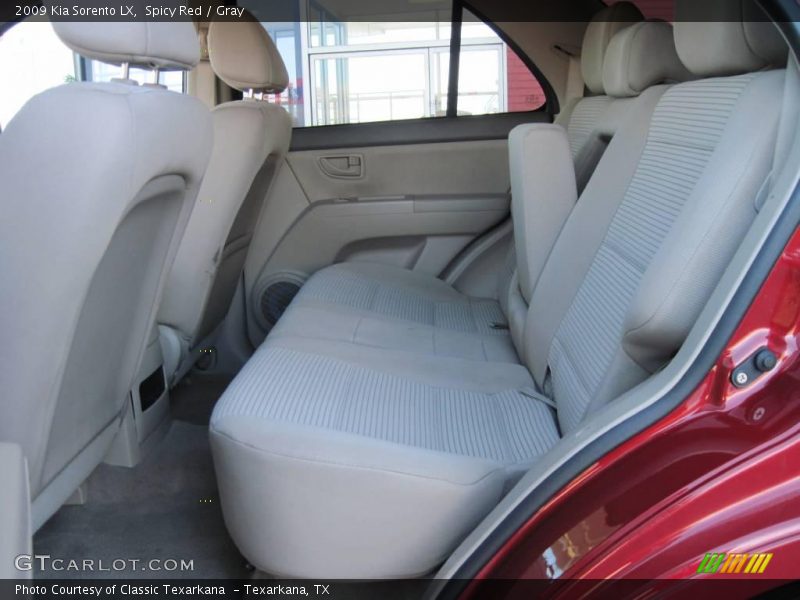 Spicy Red / Gray 2009 Kia Sorento LX