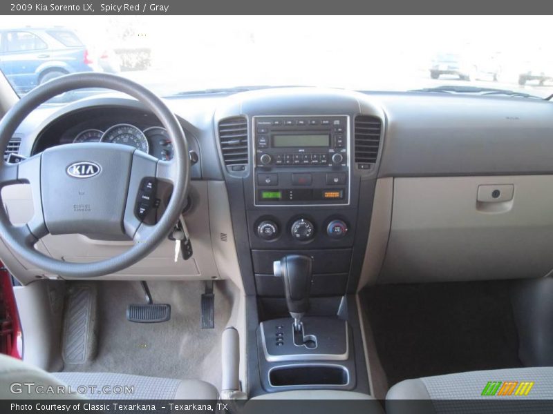 Spicy Red / Gray 2009 Kia Sorento LX