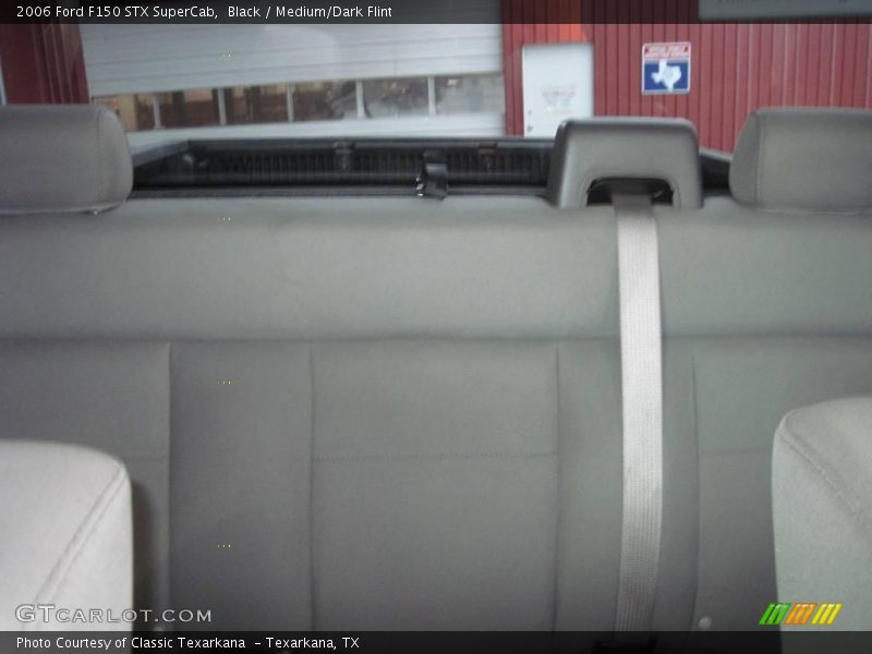 Black / Medium/Dark Flint 2006 Ford F150 STX SuperCab