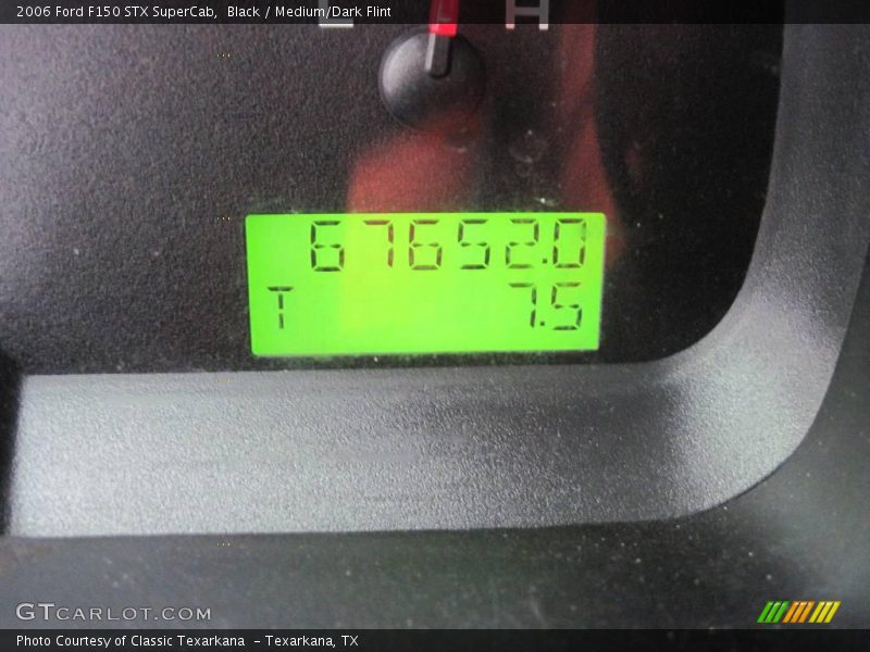 Black / Medium/Dark Flint 2006 Ford F150 STX SuperCab