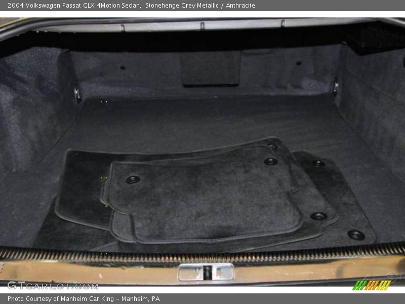 Stonehenge Grey Metallic / Anthracite 2004 Volkswagen Passat GLX 4Motion Sedan