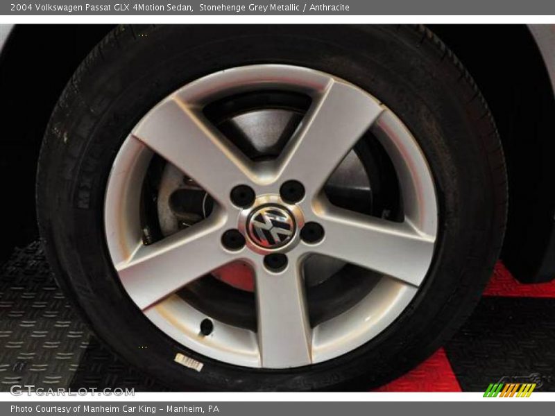 Stonehenge Grey Metallic / Anthracite 2004 Volkswagen Passat GLX 4Motion Sedan