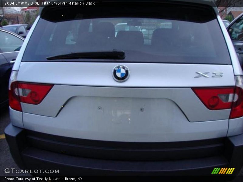 Titanium Silver Metallic / Black 2004 BMW X3 3.0i