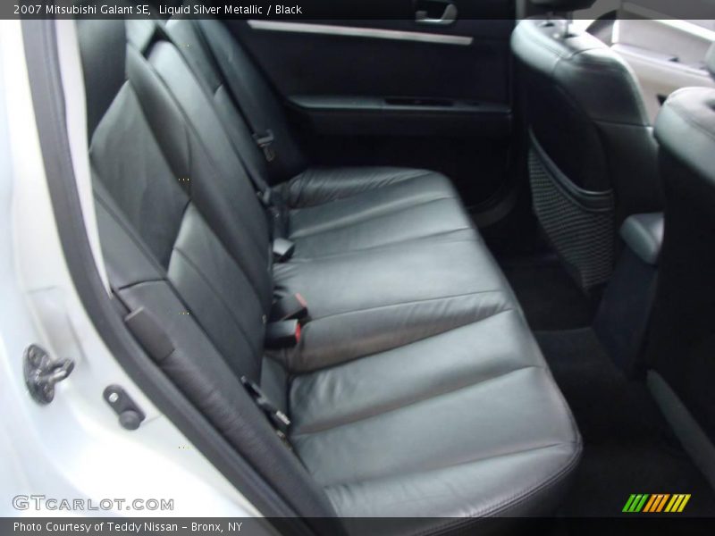 Liquid Silver Metallic / Black 2007 Mitsubishi Galant SE