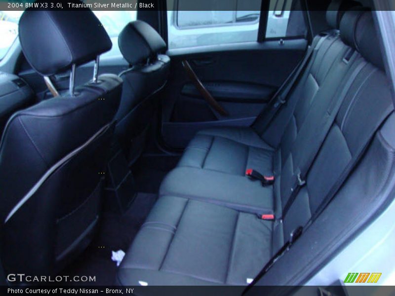 Titanium Silver Metallic / Black 2004 BMW X3 3.0i