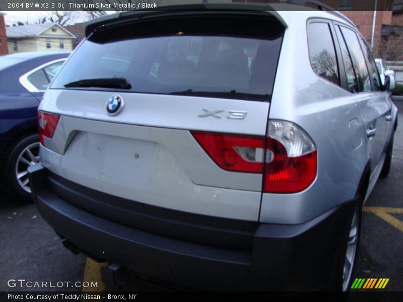 Titanium Silver Metallic / Black 2004 BMW X3 3.0i