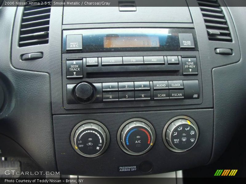 Smoke Metallic / Charcoal/Gray 2006 Nissan Altima 2.5 S