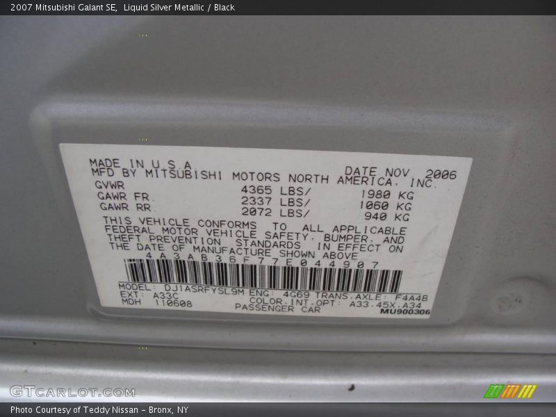 Liquid Silver Metallic / Black 2007 Mitsubishi Galant SE