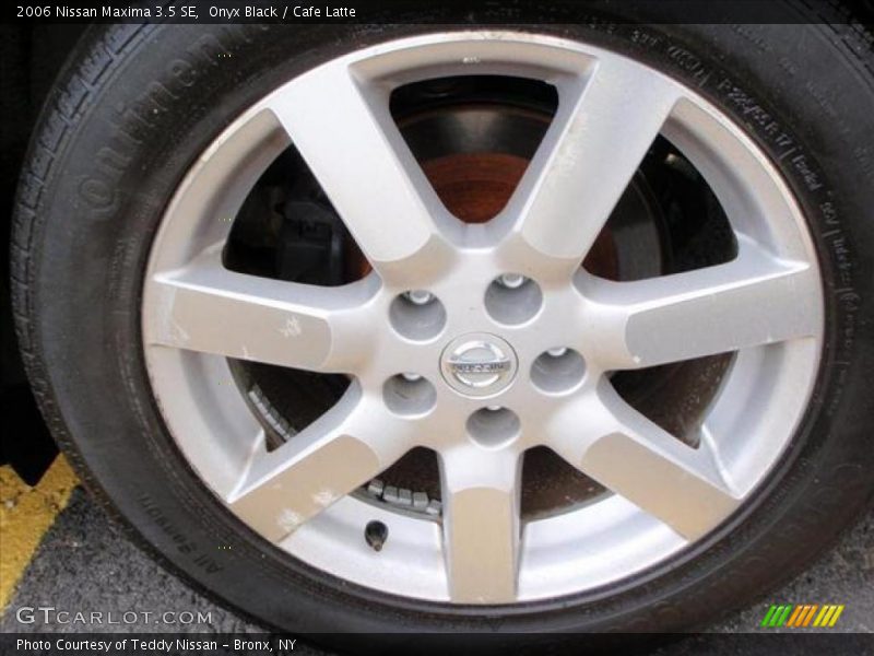 Onyx Black / Cafe Latte 2006 Nissan Maxima 3.5 SE