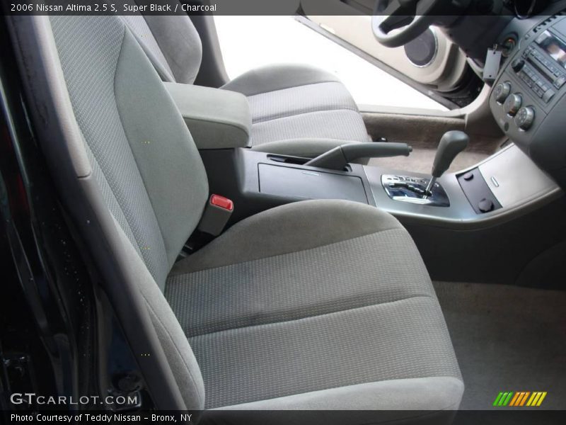 Super Black / Charcoal 2006 Nissan Altima 2.5 S