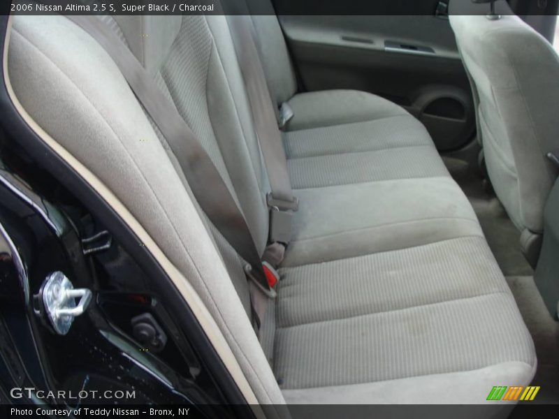 Super Black / Charcoal 2006 Nissan Altima 2.5 S