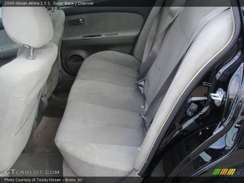 Super Black / Charcoal 2006 Nissan Altima 2.5 S
