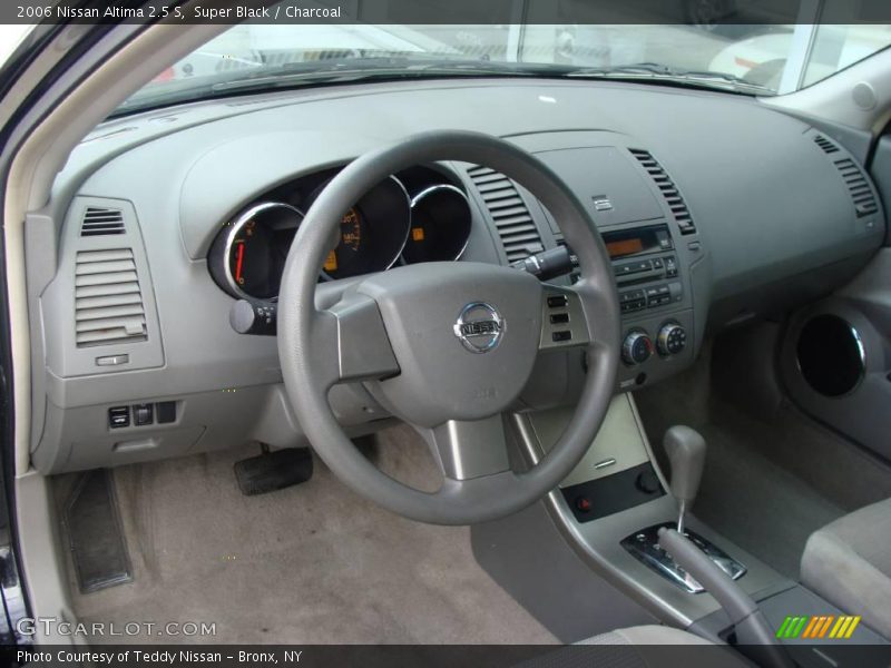 Super Black / Charcoal 2006 Nissan Altima 2.5 S