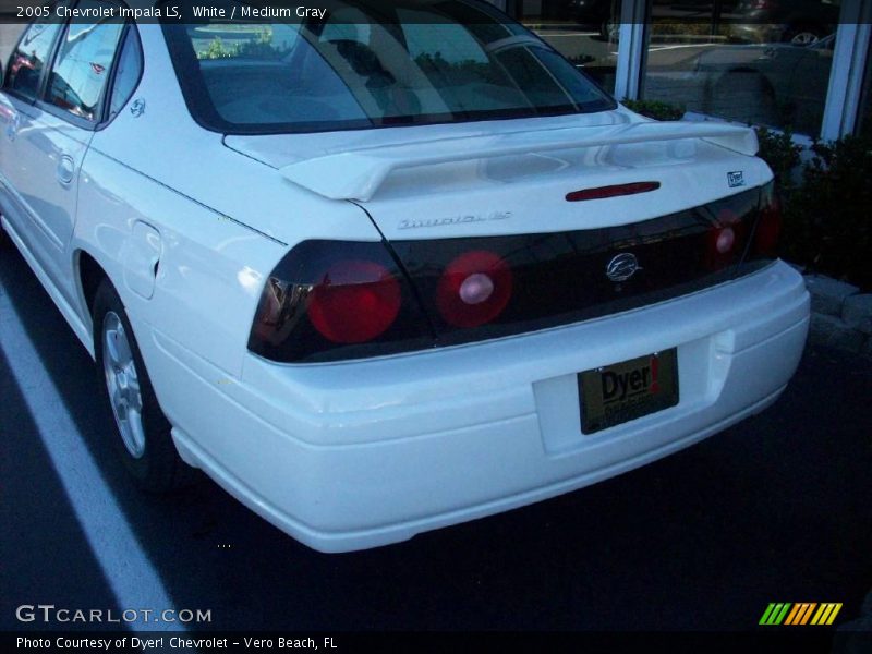 White / Medium Gray 2005 Chevrolet Impala LS